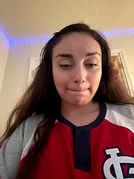 CharmingMaddie online show from November 5, 3:17 am