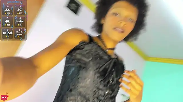 Violett Salvatore online show from March 13, 4:35 pm