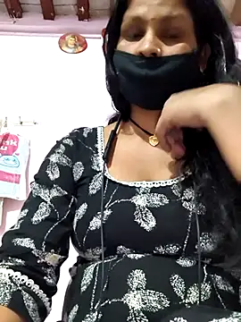 Snapshot of Love-pari077 chatting on April 27, 4:43 am Love-pari077 online show from April 27, 4:43 am