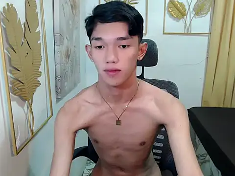 fuckerfriendsxx online show from February 5, 4:39 am