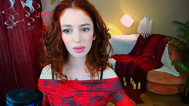 ChristinaConteeree online show from October 25, 11:29 am
