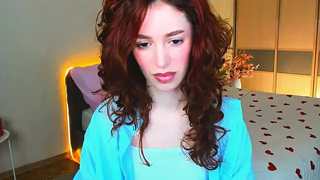 ChristinaConteeree online show from April 6, 3:26 am