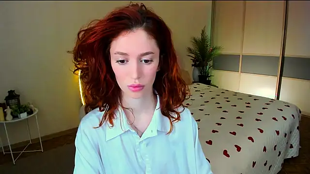ChristinaConteeree online show from May 29, 7:23 pm
