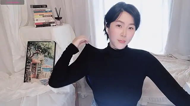 Emmaq996 online show from March 25, 5:46 am