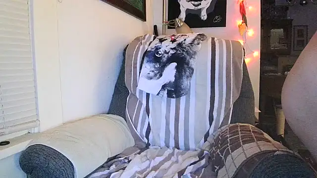 fobabett69 online show from January 17, 1:57 am