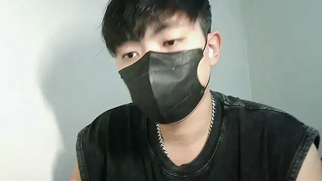 Snapshot of bigbb101011 chatting on September 10, 1:22 pm bigbb101011 online show from September 10, 1:22 pm