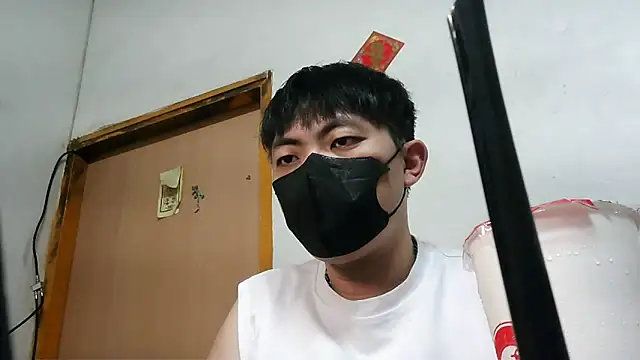 Snapshot of bigbb101011 chatting on October 3, 1:41 pm bigbb101011 online show from October 3, 1:41 pm