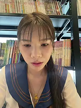 Snapshot of Adora188 chatting on July 11, 6:38 am Adora188 online show from July 11, 6:38 am