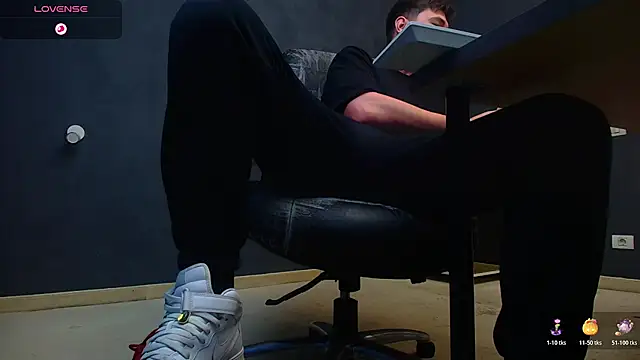 EnzoRace online show from November 2, 6:38 am