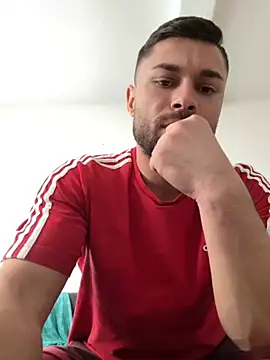 Snapshot of irimiea1729 chatting on February 7, 1:37 pm irimiea1729 online show from February 7, 1:37 pm