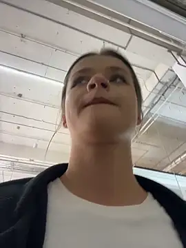 KittyQueeny online show from September 25, 1:04 pm