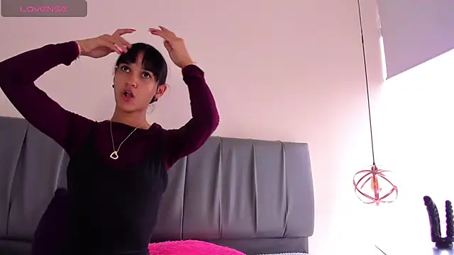 iisabella noa online show from March 17, 12:19 pm