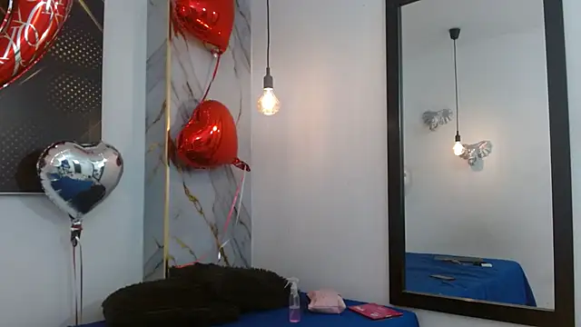 Snapshot of HannaHot_69 chatting on February 19, 1:29 pm HannaHot 69 online show from February 19, 1:29 pm