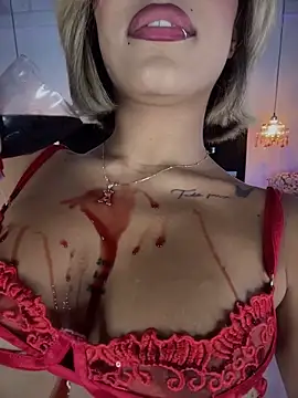 MystiqueXXX online show from March 25, 1:17 pm