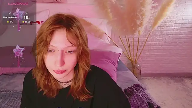 Snapshot of May_suki chatting on February 14, 9:22 pm May suki online show from February 14, 9:22 pm