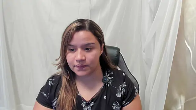 ElaBourn  online show from March 20, 2:55 pm