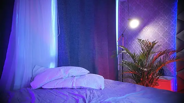 Snapshot of grayce_blossoms_24 chatting on September 23, 8:01 pm grayce blossoms 24 online show from September 23, 8:01 pm