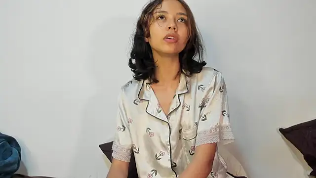 brisazanes online show from March 1, 6:37 am