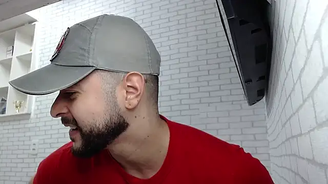 BombeiroHotx online show from March 2, 9:43 pm