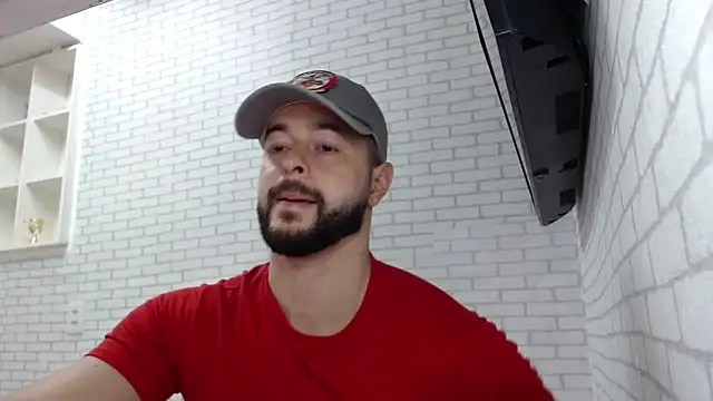 BombeiroHotx online show from March 19, 9:41 pm