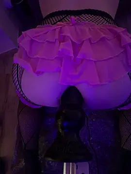 Snapshot of BottomCamp chatting on March 16, 4:44 pm BottomCamp online show from March 16, 4:44 pm