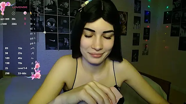 Snapshot of mskissa chatting on November 1, 12:12 am mskissa online show from November 1, 12:12 am