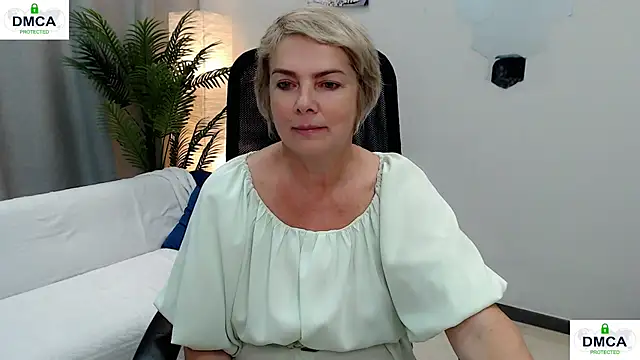 Snapshot of Pion_01 chatting on June 23, 4:43 am Pion 01 online show from June 23, 4:43 am