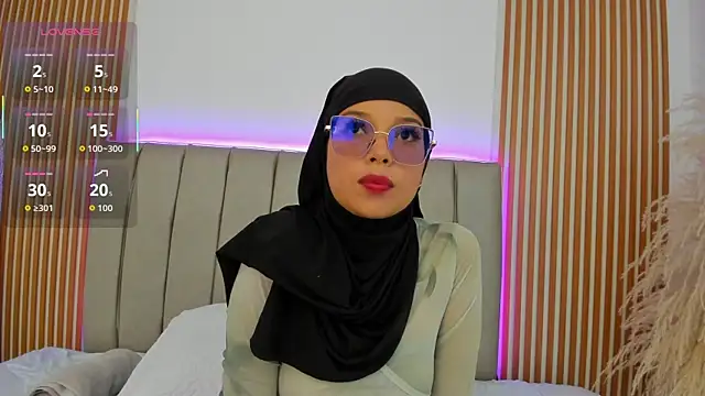 naishaa  online show from November 17, 6:03 pm