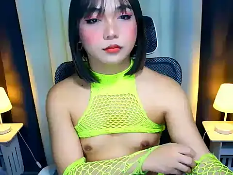 Snapshot of ihadeputa chatting on October 15, 6:46 am ihadeputa online show from October 15, 6:46 am