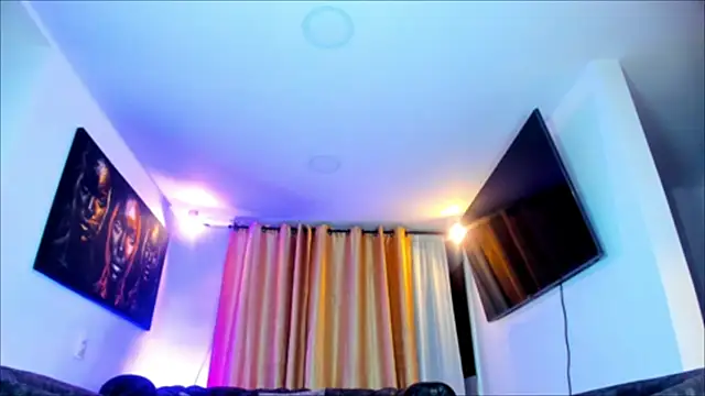  Mia Pink  online show from January 19, 1:31 am