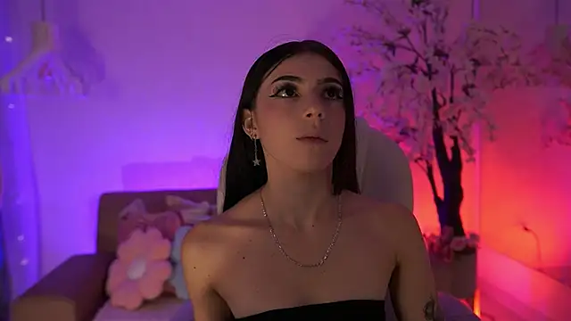 JadeSummerr online show from March 28, 11:43 am