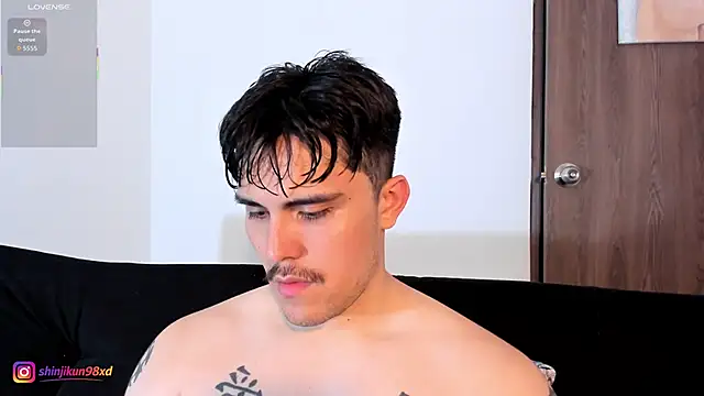 jasonxd9898 online show from April 18, 1:31 am