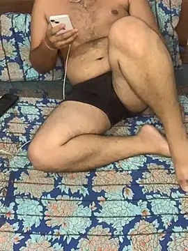 Snapshot of amitsharma7868 chatting on June 23, 8:29 pm amitsharma7868 online show from June 23, 8:29 pm