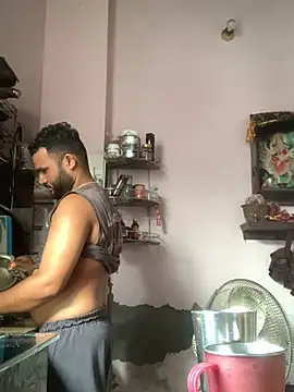 Snapshot of amitsharma7868 chatting on July 3, 2:18 am amitsharma7868 online show from July 3, 2:18 am