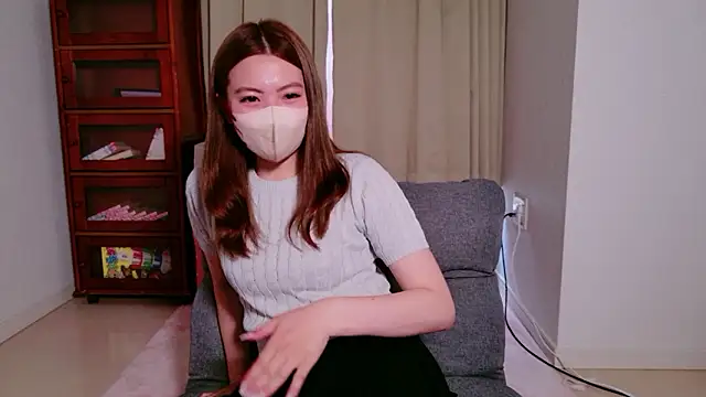 Snapshot of Fuwa_chan chatting on May 27, 7:05 am Fuwa chan online show from May 27, 7:05 am