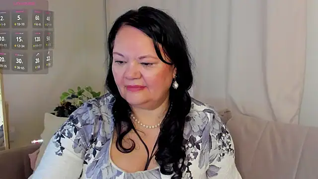 sandra jackson online show from April 9, 2:44 am