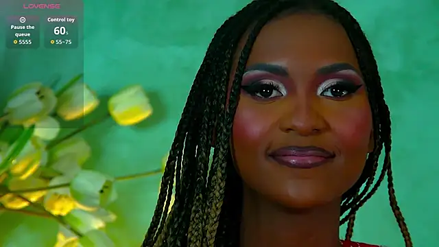 Snapshot of Izzie_Sugar chatting on September 12, 7:25 pm Izzie Sugar online show from September 12, 7:25 pm