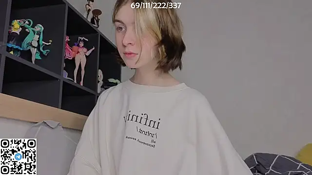 Snapshot of bertamimi chatting on October 10, 6:29 pm bertamimi online show from October 10, 6:29 pm