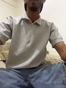 Yasar-Xxxl online show from June 9, 8:31 pm