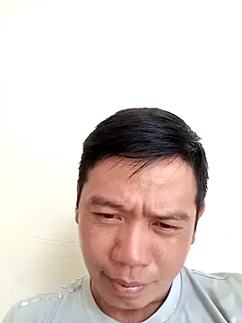 Snapshot of DungLuongg chatting on October 27, 3:54 am DungLuongg online show from October 27, 3:54 am