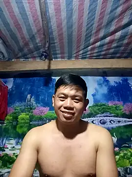 Snapshot of DungLuongg chatting on February 12, 2:34 pm DungLuongg online show from February 12, 2:34 pm