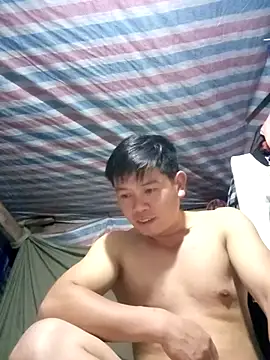 Snapshot of DungLuongg chatting on February 16, 2:35 pm DungLuongg online show from February 16, 2:35 pm