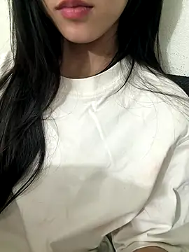 Snapshot of Desi_sara chatting on October 14, 2:51 pm Desi sara online show from October 14, 2:51 pm