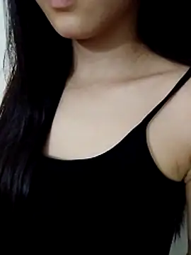 Snapshot of Desi_sara chatting on May 26, 5:14 am Desi sara online show from May 26, 5:14 am