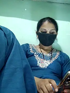 Snapshot of poojam93 chatting on September 17, 2:08 pm poojam93 online show from September 17, 2:08 pm