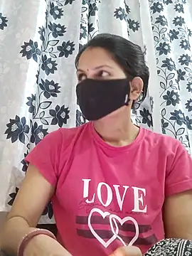 poojam93 online show from February 25, 1:59 am