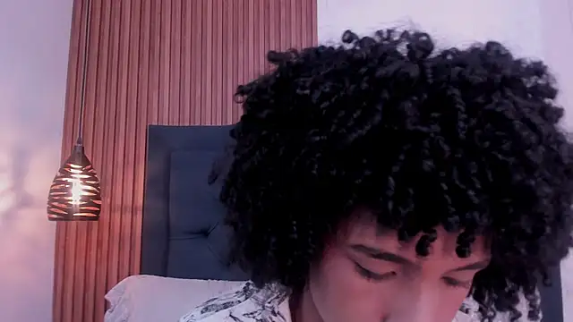 Snapshot of Johan_gz_ chatting on April 17, 11:35 am Johan gz online show from April 17, 11:35 am