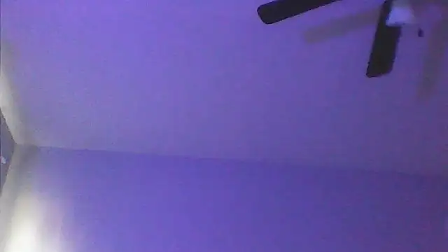 Snapshot of sarahkat86 chatting on May 20, 11:11 pm sarahkat86 online show from May 20, 11:11 pm