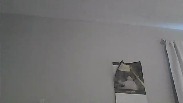 Snapshot of sarahkat86 chatting on May 28, 10:07 pm sarahkat86 online show from May 28, 10:07 pm
