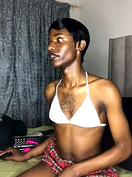 Trans fairy online show from September 28, 4:56 pm